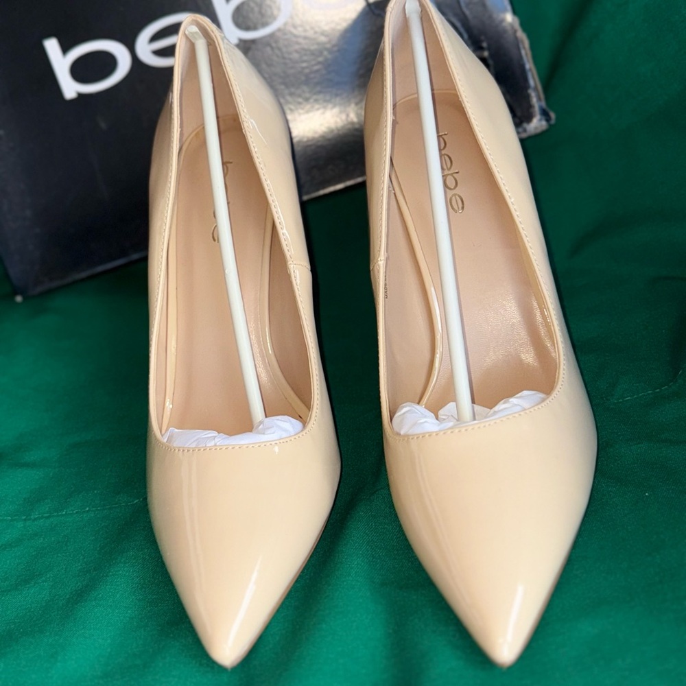 Bebe Ariel Block Heel Pumps Nude Patent